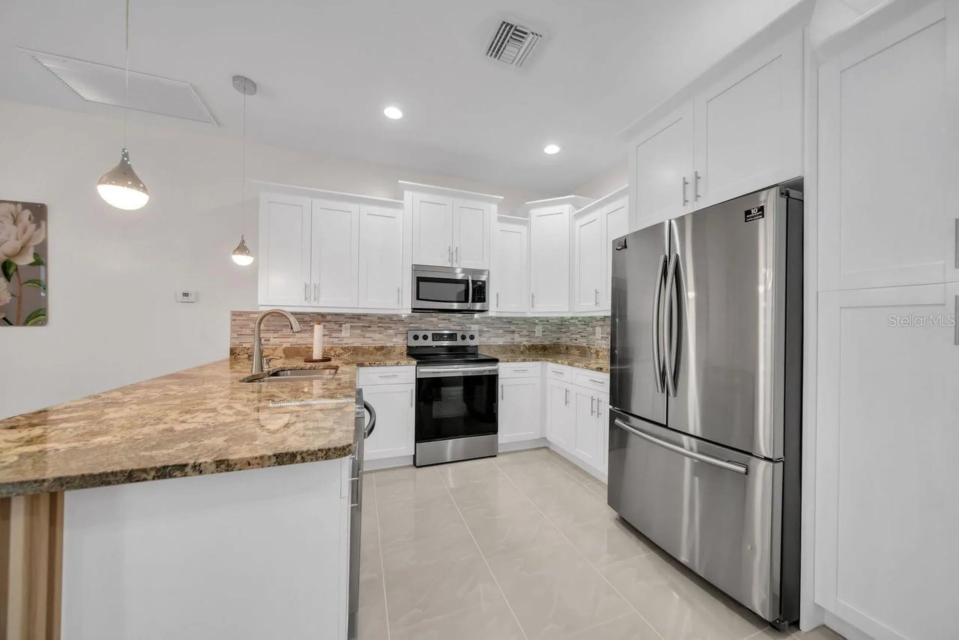 60 Floyd Avenue S Lehigh Acres FL 33976
