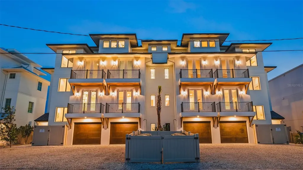 1142 Windsong Lane Sarasota FL 34242