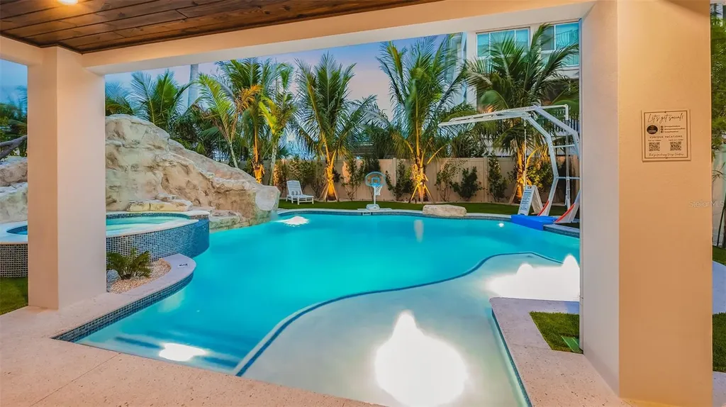 1142 Windsong Lane Sarasota FL 34242