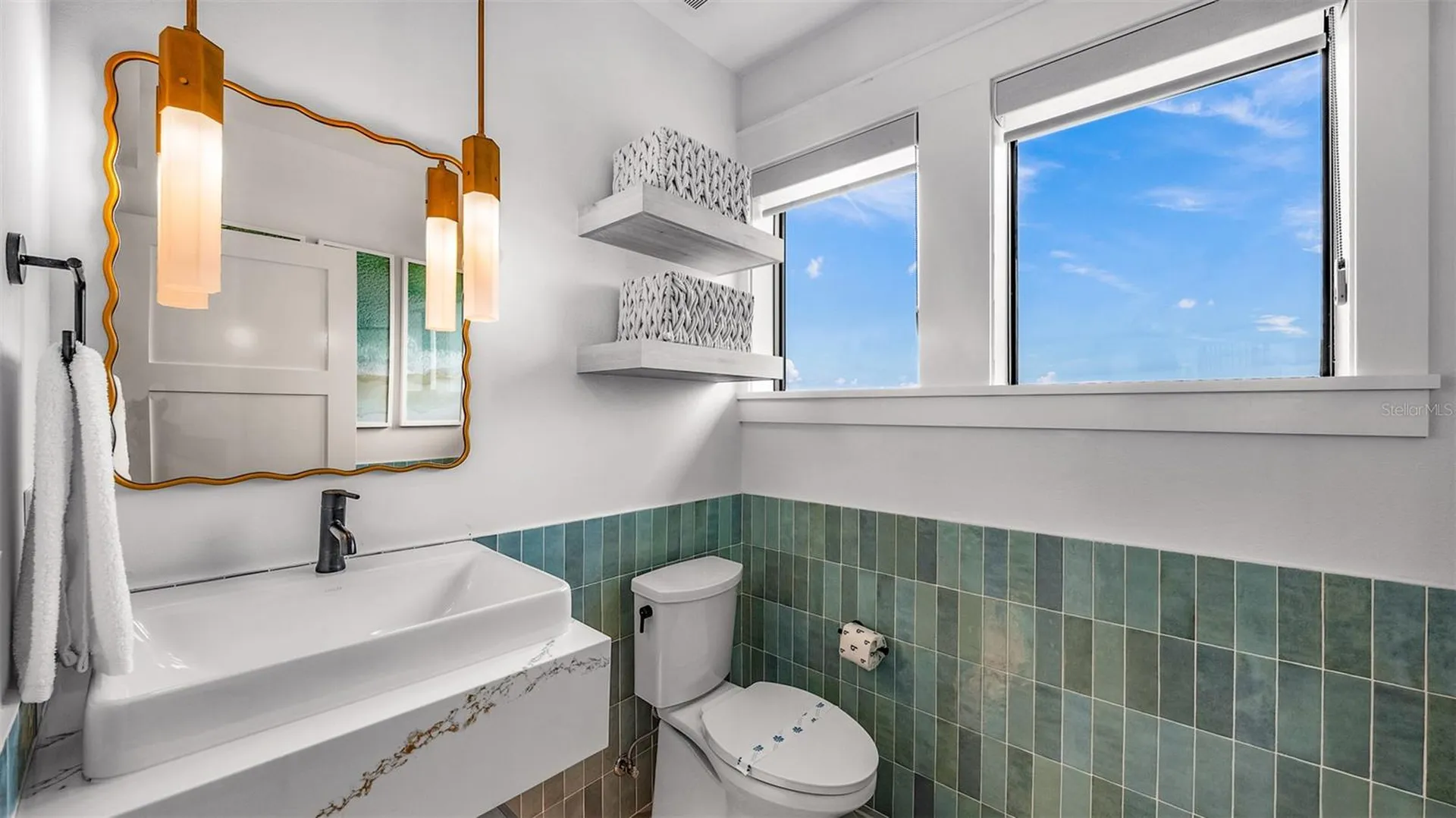 1142 Windsong Lane Sarasota FL 34242