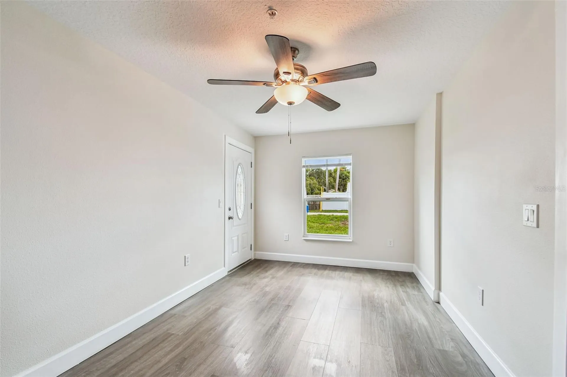 650 E Tarpon Avenue Tarpon Springs FL 34689