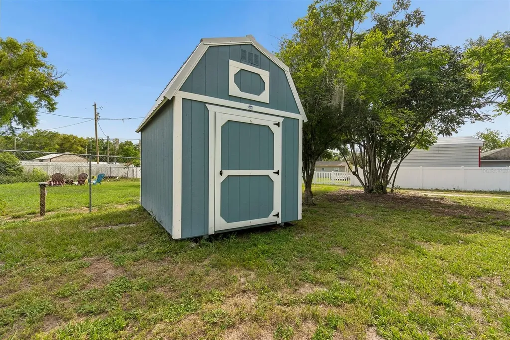 5029 19th Street Zephyrhills FL 33542