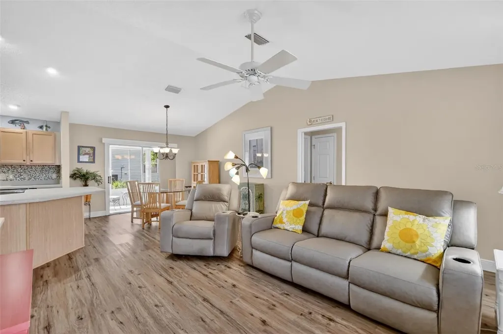1716 Lakewood Drive The Villages FL 32162