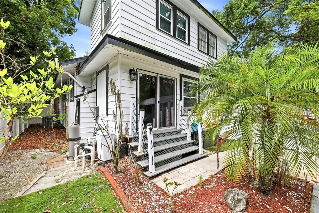 709 W Peninsular Street Tampa FL 33603