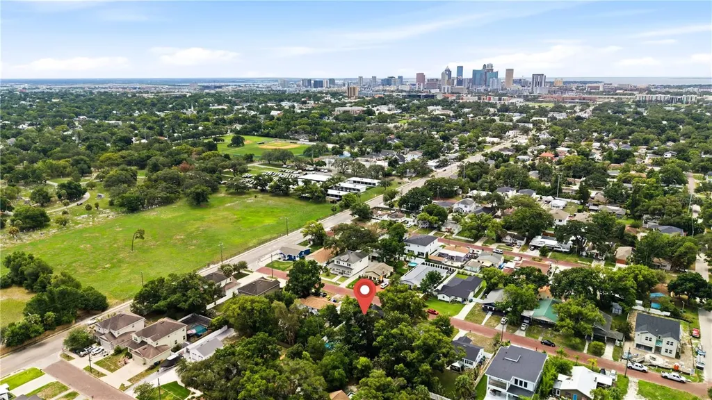 709 W Peninsular Street Tampa FL 33603