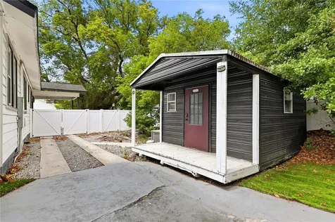 709 W Peninsular Street Tampa FL 33603