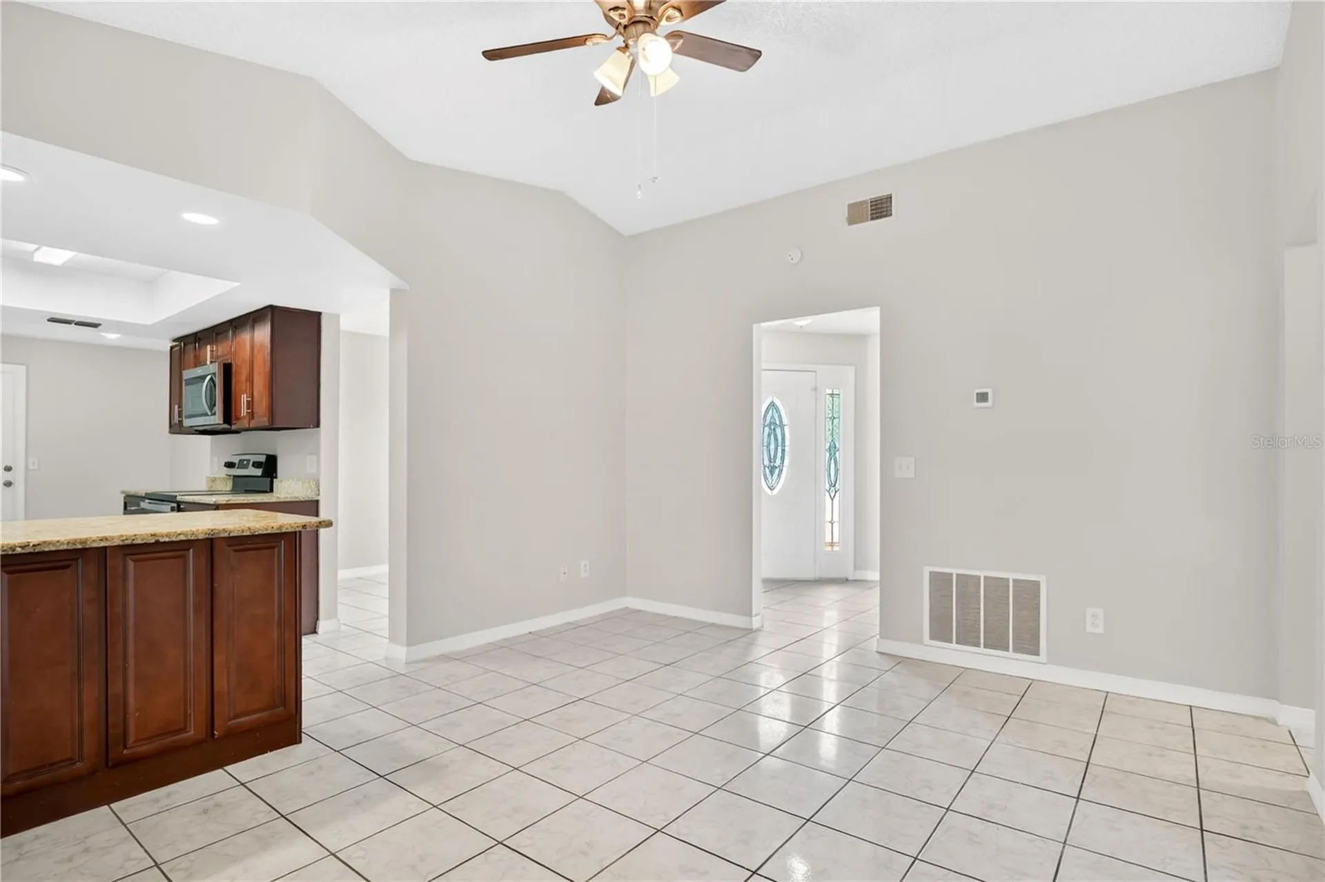 427 Elkwood Lane Orlando FL 32825