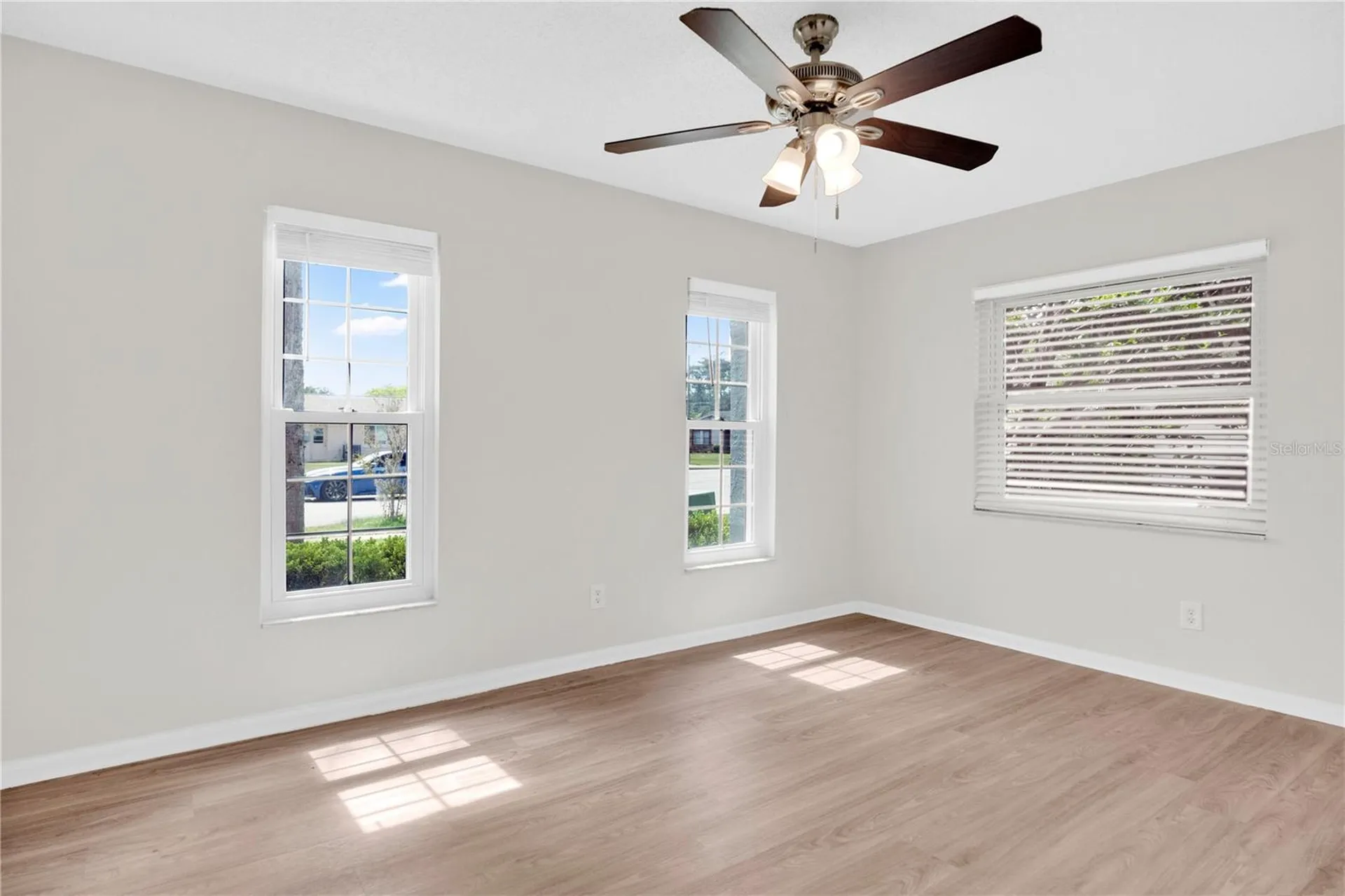 427 Elkwood Lane Orlando FL 32825