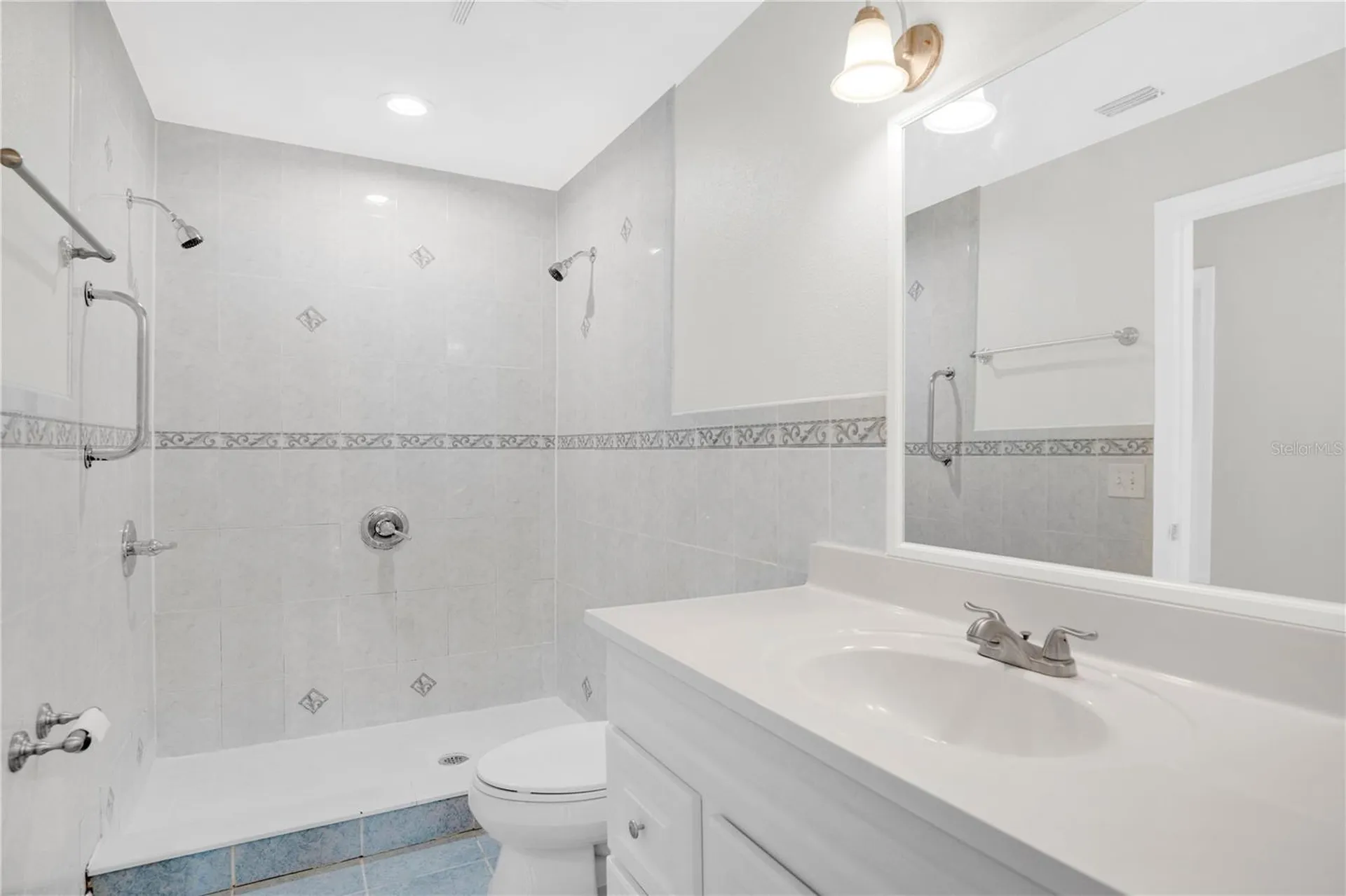 427 Elkwood Lane Orlando FL 32825