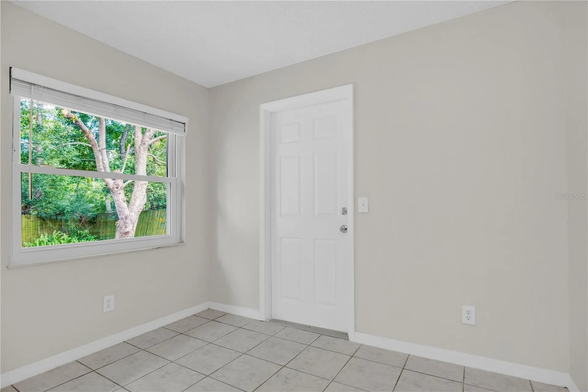 427 Elkwood Lane Orlando FL 32825