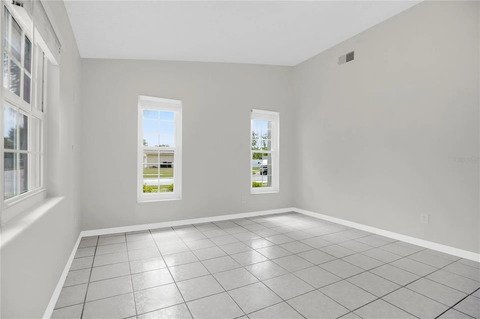 427 Elkwood Lane Orlando FL 32825