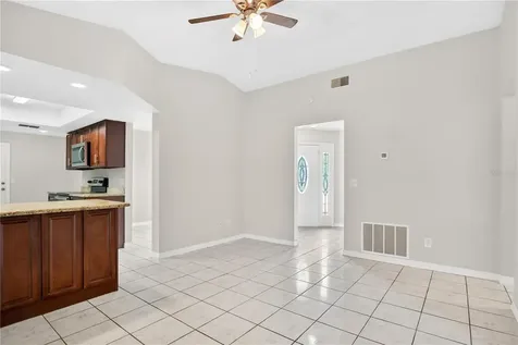 427 Elkwood Lane Orlando FL 32825