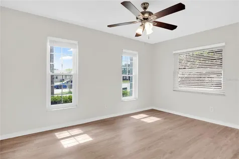 427 Elkwood Lane Orlando FL 32825