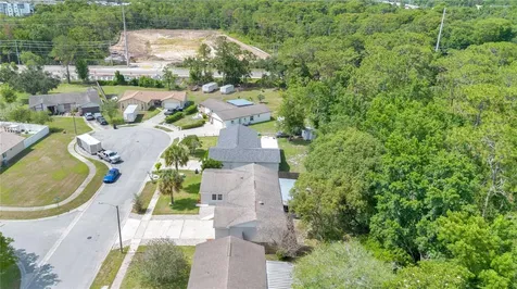 427 Elkwood Lane Orlando FL 32825