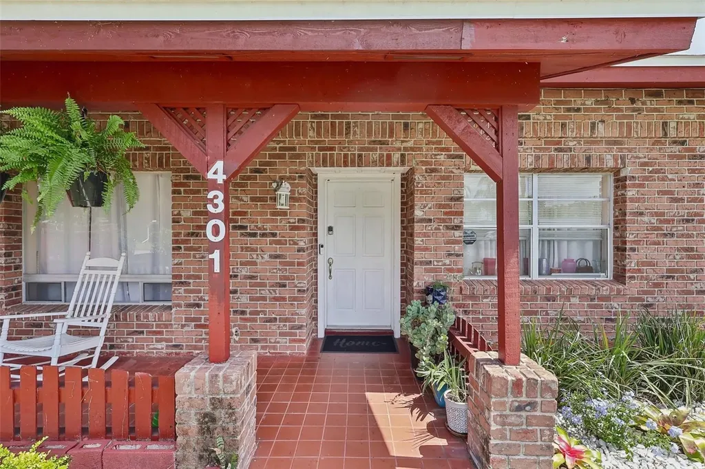 4301 Mizell Street Orlando FL 32812