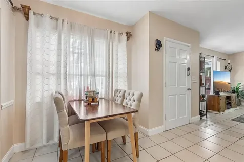 4301 Mizell Street Orlando FL 32812