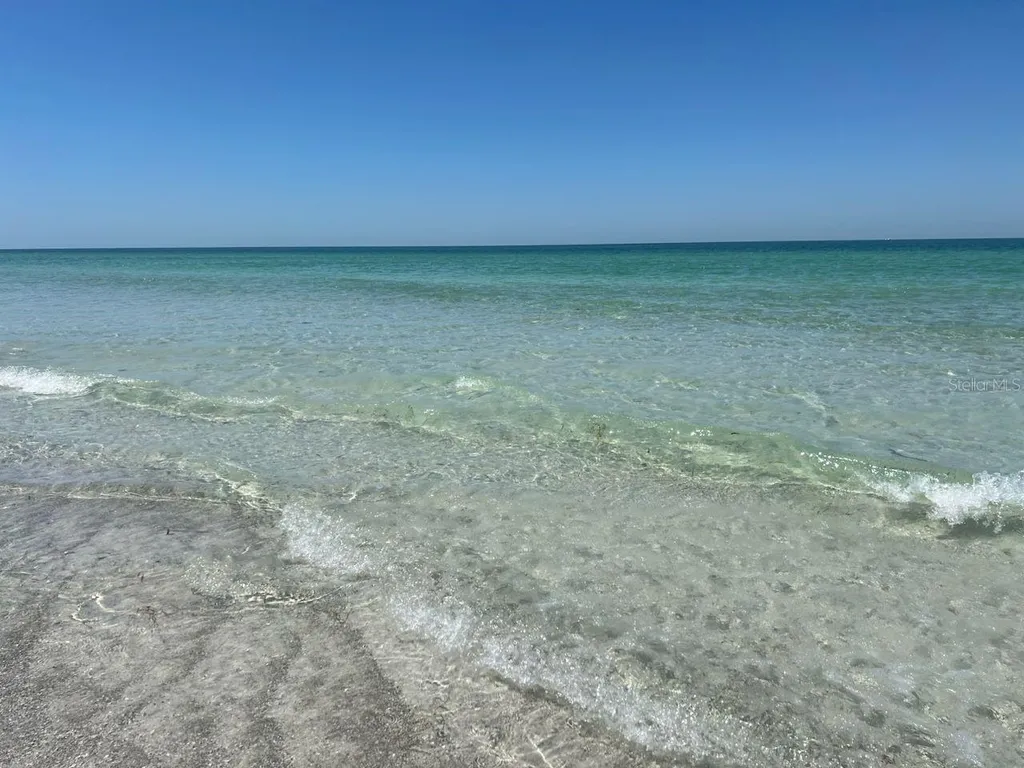 2505 Bay Boulevard Indian Rocks Beach FL 33785