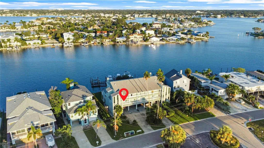 2505 Bay Boulevard Indian Rocks Beach FL 33785