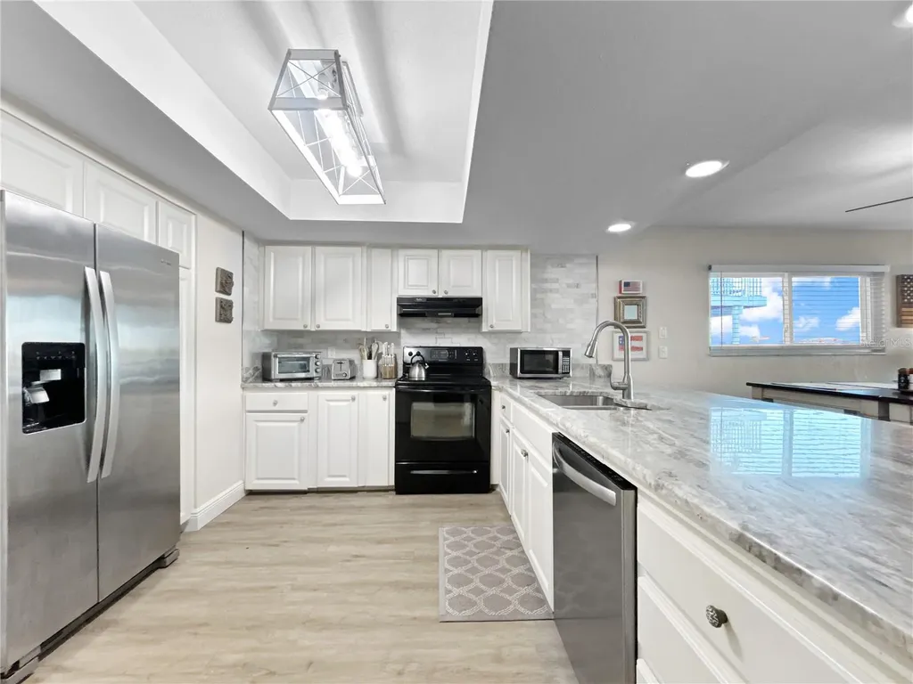 2505 Bay Boulevard Indian Rocks Beach FL 33785