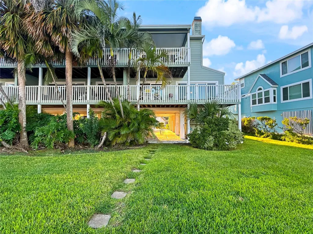 2505 Bay Boulevard Indian Rocks Beach FL 33785