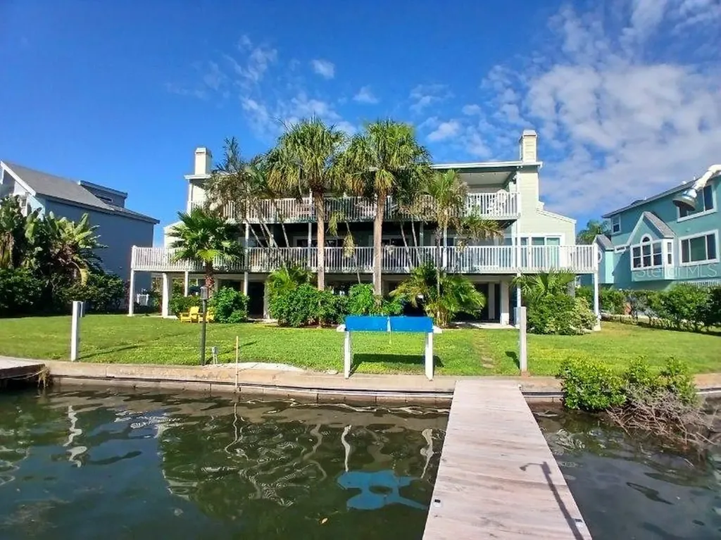 2505 Bay Boulevard Indian Rocks Beach FL 33785