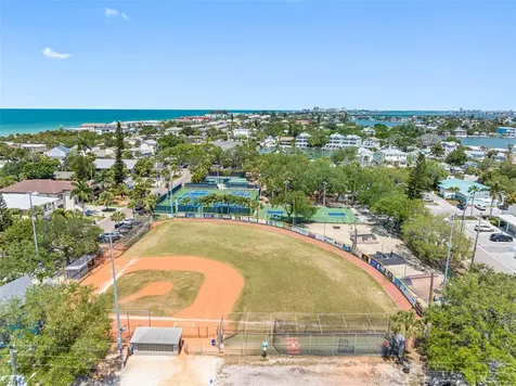 2505 Bay Boulevard Indian Rocks Beach FL 33785