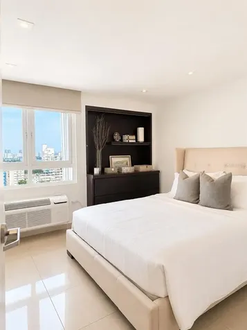 303 Calle Villamil San Juan PR 00907