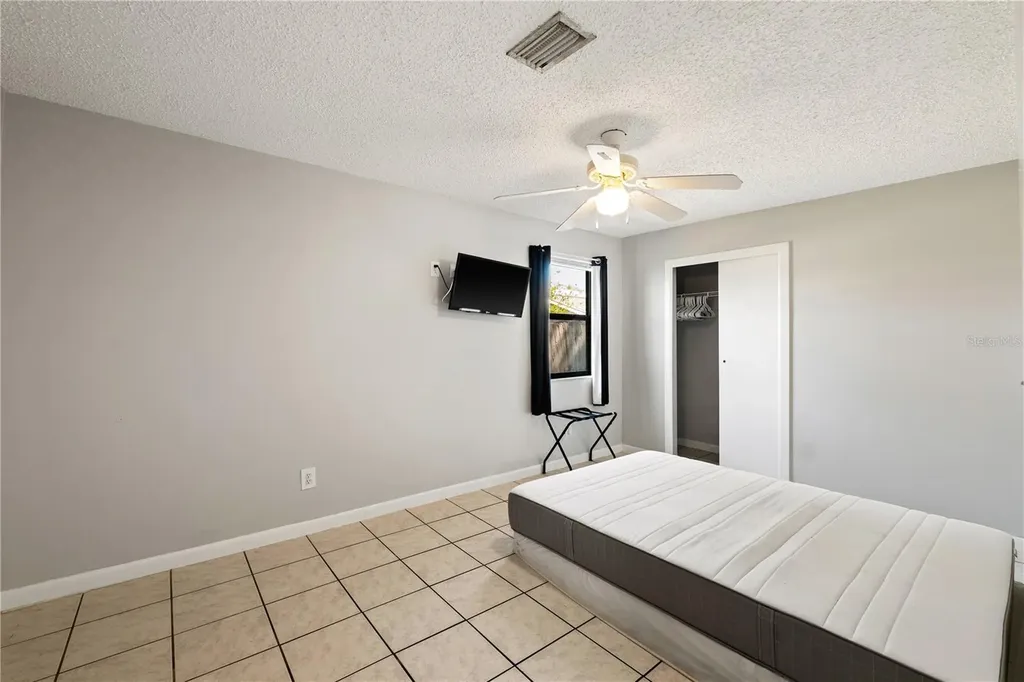 15509 Casey Road Tampa FL 33624