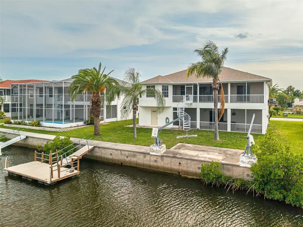 9908 San Sierra Way Port Richey FL 34668
