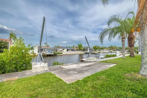 9908 San Sierra Way Port Richey FL 34668