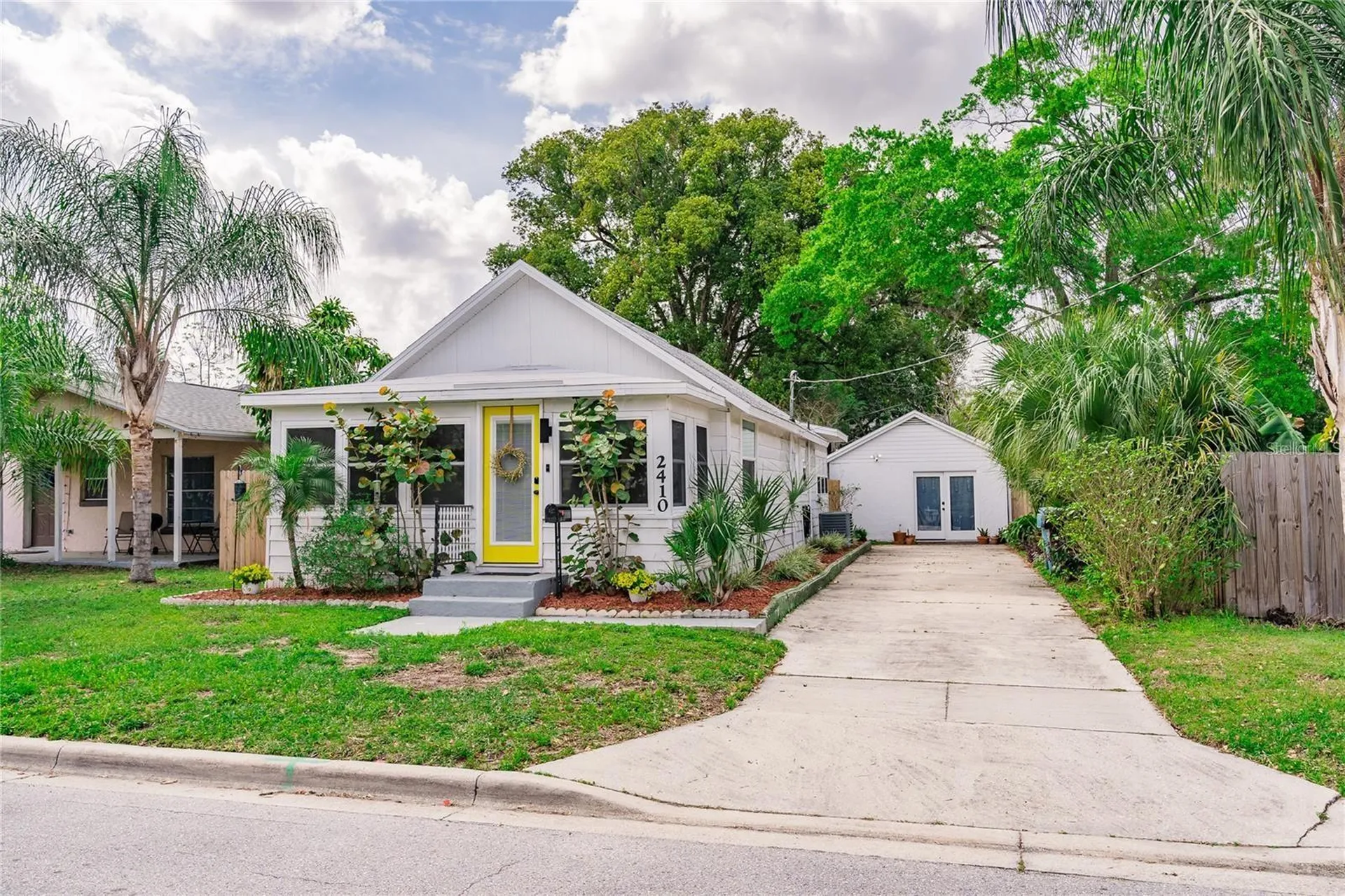 2410 Center Avenue Orlando FL 32806