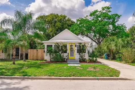 2410 Center Avenue Orlando FL 32806