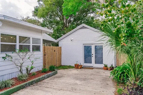 2410 Center Avenue Orlando FL 32806
