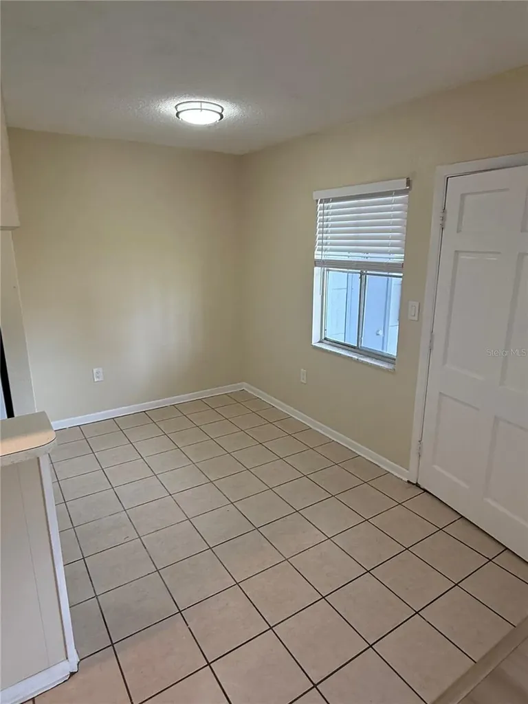 2099 Kings Highway #1 Clearwater FL 33764