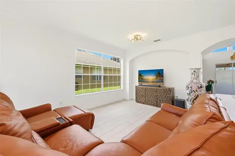 1518 Sun Meadow Drive Orlando FL 32824