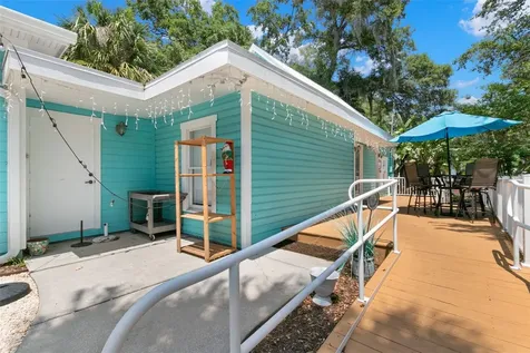 135 4th Avenue N Safety Harbor FL 34695
