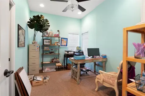 135 4th Avenue N Safety Harbor FL 34695