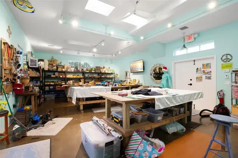 135 4th Avenue N Safety Harbor FL 34695