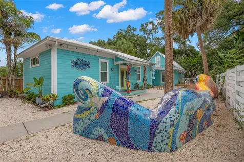 135 4th Avenue N Safety Harbor FL 34695