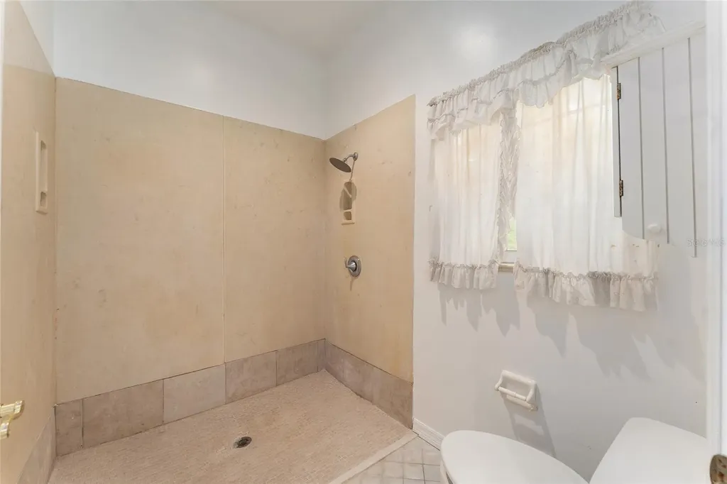 6325 NW 97th Court Gainesville FL 32653