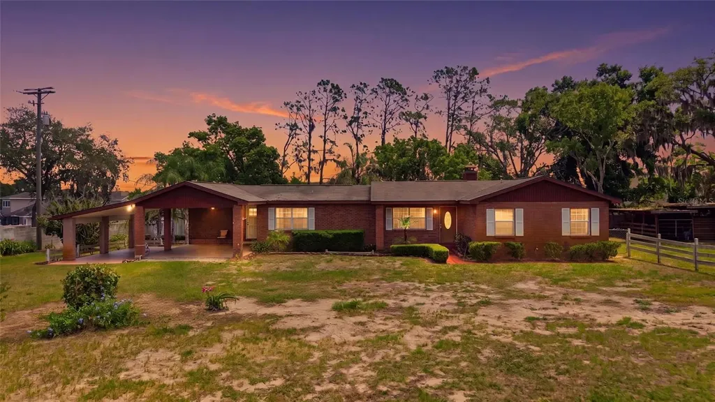 1405 Seffner Valrico Road Seffner FL 33584