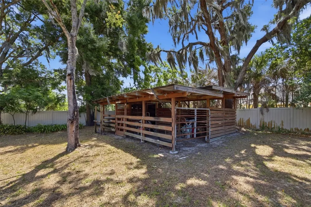 1405 Seffner Valrico Road Seffner FL 33584