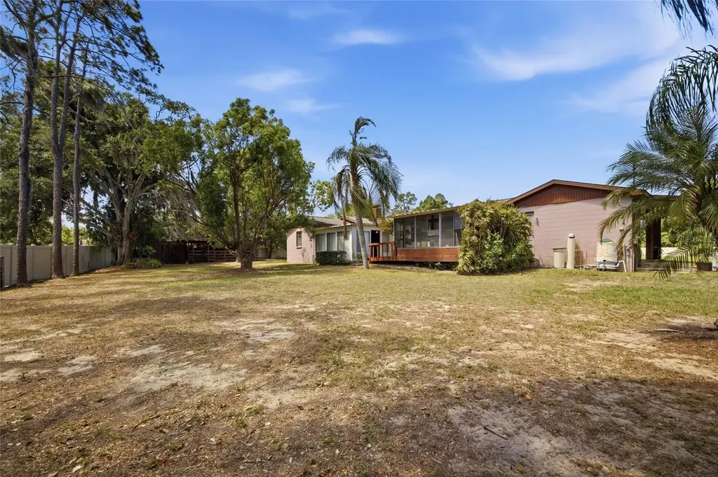 1405 Seffner Valrico Road Seffner FL 33584