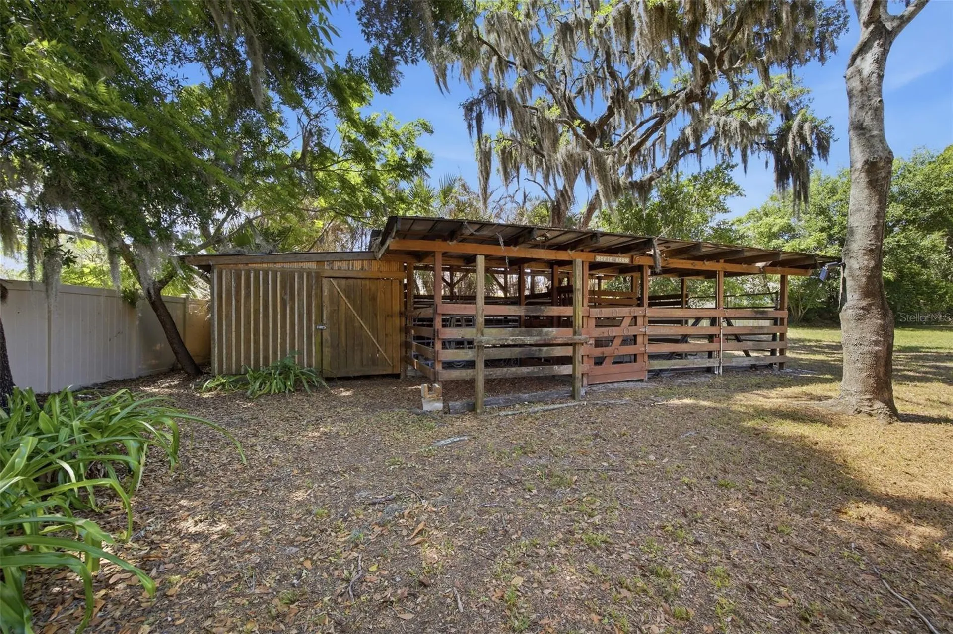 1405 Seffner Valrico Road Seffner FL 33584