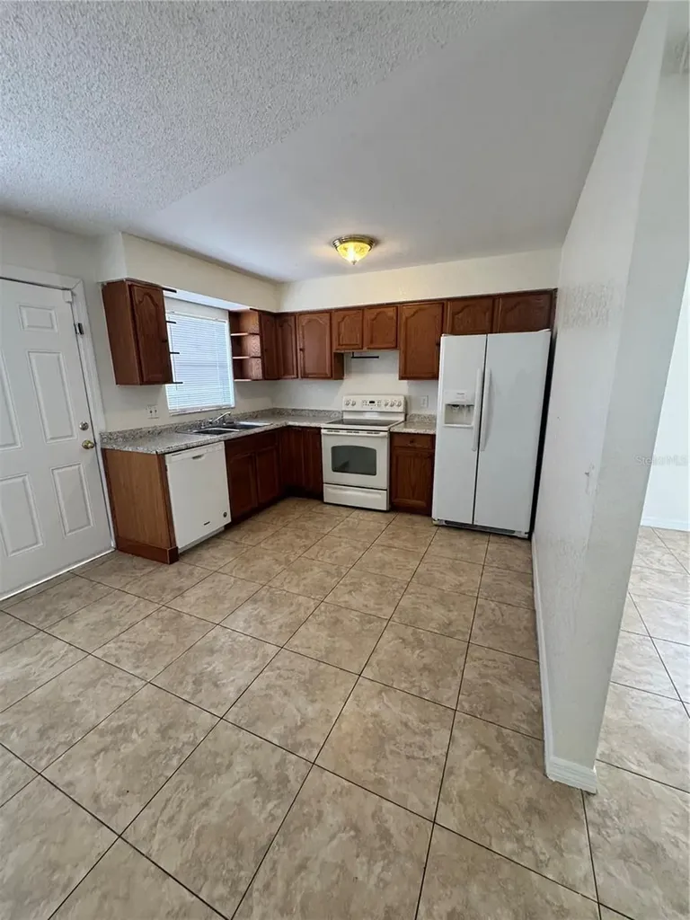 5693 Tulip Avenue Orlando FL 32839