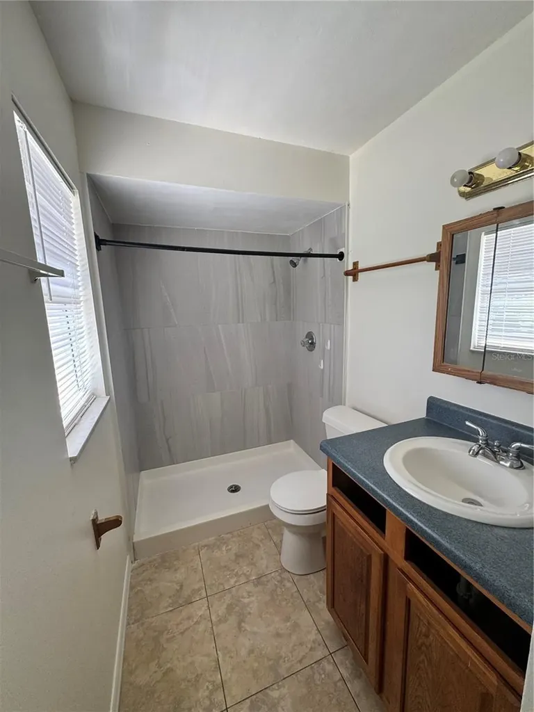 5693 Tulip Avenue Orlando FL 32839