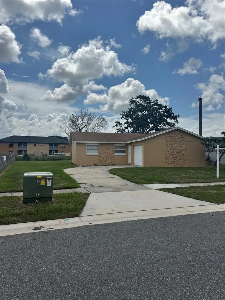 5693 Tulip Avenue Orlando FL 32839