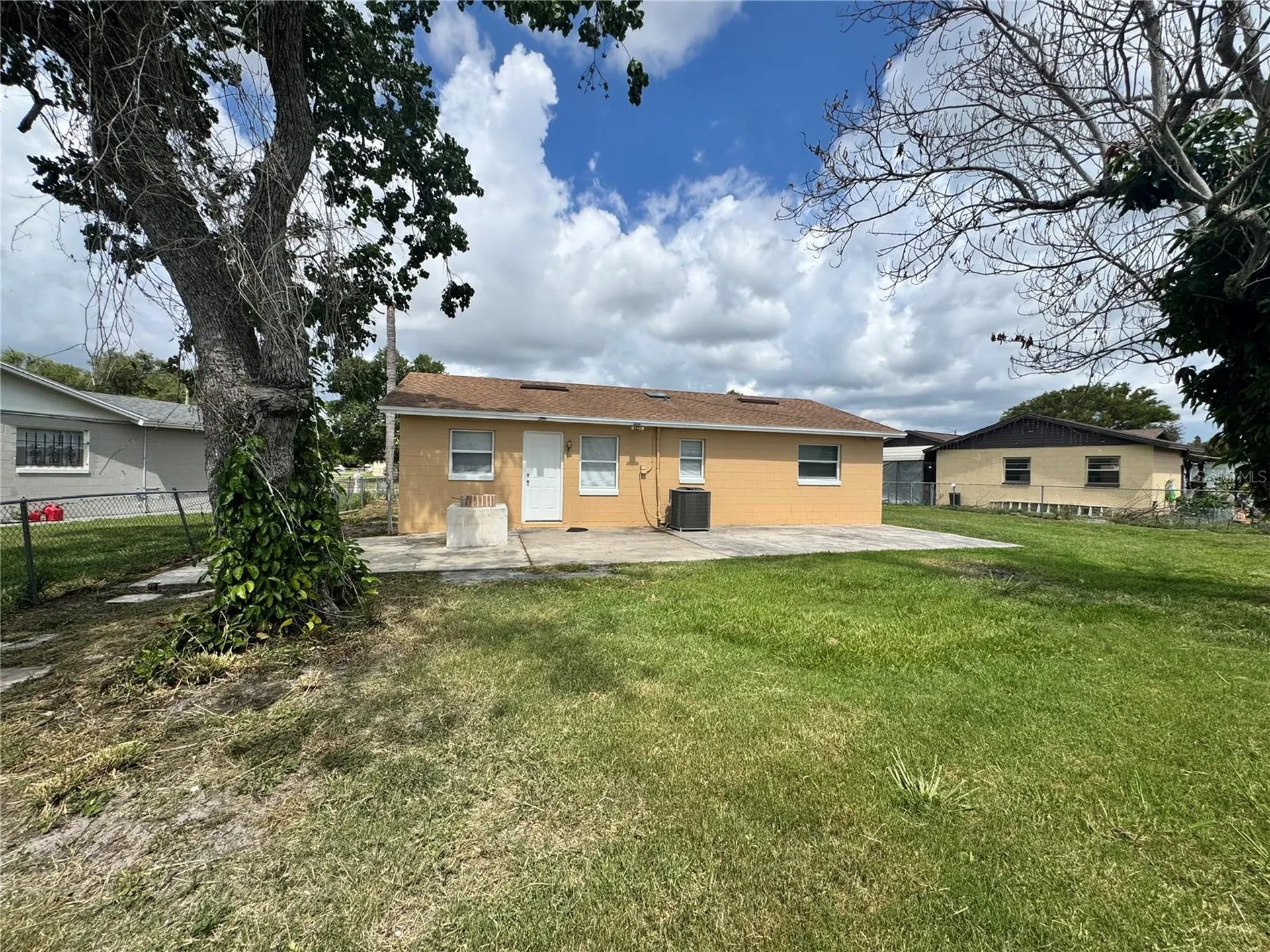 5693 Tulip Avenue Orlando FL 32839