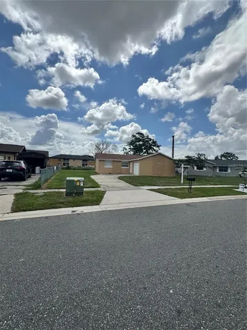 5693 Tulip Avenue Orlando FL 32839