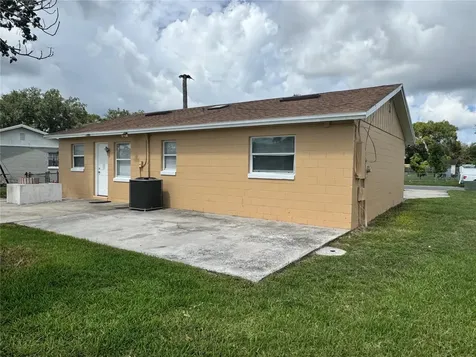 5693 Tulip Avenue Orlando FL 32839